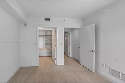 77 5th Street #4202, Miami, FL 33131 - Photo 30
