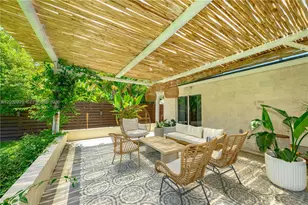 465 NE 112th St, Miami, FL 33161 - Photo 30