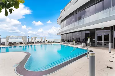 1000 Brickell Plz #4014, Miami, FL 33131 - Photo 54