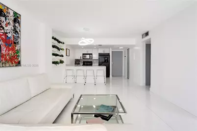600 NE 36th St #1111, Miami, FL 33137 - Photo 4