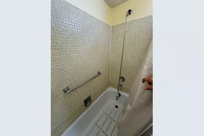 221 Kent M #221, West Palm Beach, FL 33417 - Photo 2