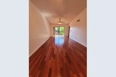 9972 Nob Hill Pl #9972, Sunrise, FL 33351 - Photo 2