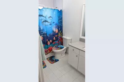 2882 NE 4th St, Homestead, FL 33033 - Photo 24