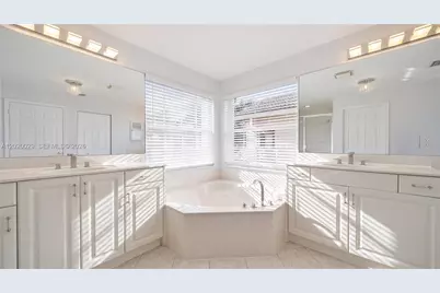 9985 Marsala Way, Delray Beach, FL 33446 - Photo 22