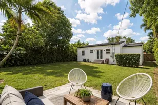4381 SW 14th St, Miami, FL 33134 - Photo 10