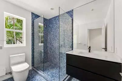 5812 Alton Rd, Miami Beach, FL 33140 - Photo 22