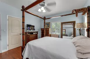 28 NE 48th St, Miami, FL 33137 - Photo 18