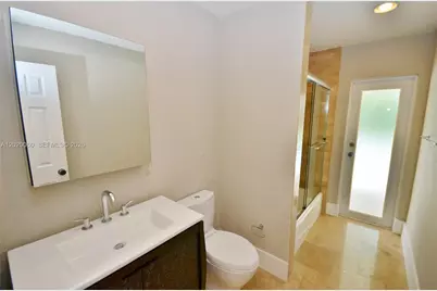 14001 Cypress Ct, Miami Lakes, FL 33014 - Photo 22