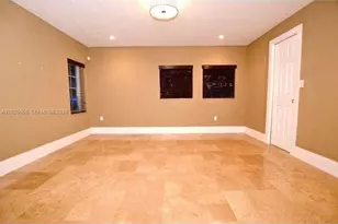 14001 Cypress Ct, Miami Lakes, FL 33014 - Photo 18