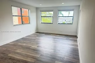 8180 Geneva Ct, Doral, FL 33166 - Photo 6