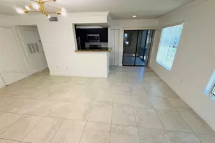 15689 SW 106th Ln, Miami, FL 33196 - Photo 6