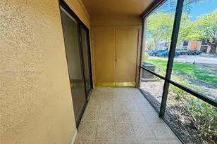 15689 SW 106th Ln, Miami, FL 33196 - Photo 18