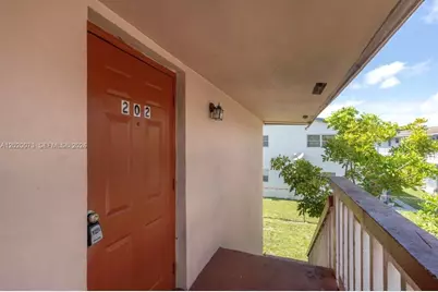 7481 SW 10th Ct #202C, North Lauderdale, FL 33068 - Photo 2