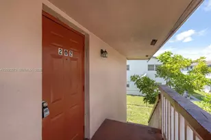 7481 SW 10th Ct, North Lauderdale, FL 33068 - Photo 2