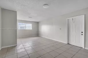 7481 SW 10th Ct, North Lauderdale, FL 33068 - Photo 4