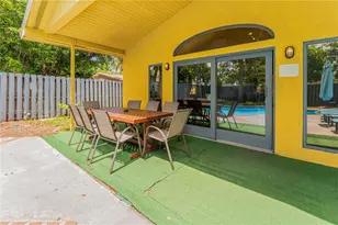 1738 N 16th Ct, Hollywood, FL 33020 - Photo 32