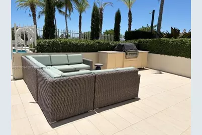 3000 Coral Way #813, Miami, FL 33145 - Photo 24