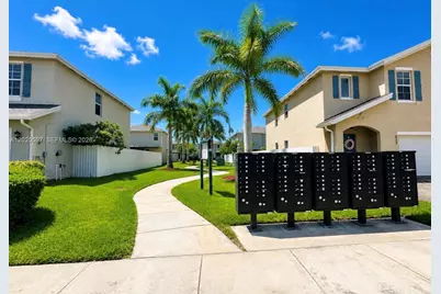 542 NE 6th Pl, Florida City, FL 33034 - Photo 28