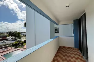 5050 NW 7th St, Miami, FL 33126 - Photo 10