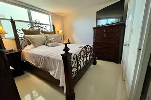 5050 NW 7th St, Miami, FL 33126 - Photo 6