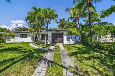 17150 NE 18th Ave #17150, North Miami Beach, FL 33162 - Photo 2