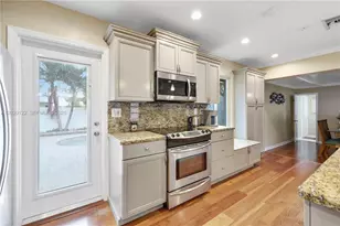 1311 NE 26th Terrace, Pompano Beach, FL 33062 - Photo 12
