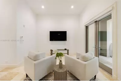 7430 SW 56th Ct, Miami, FL 33143 - Photo 14