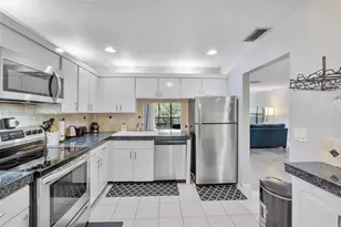 2844 NW 42nd Ave, Coconut Creek, FL 33066 - Photo 6