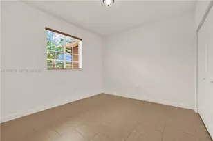 8566 SW 214th Way, Cutler Bay, FL 33189 - Photo 14