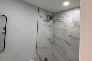 20825 NE 8th Ct, Miami, FL 33179 - Photo 12