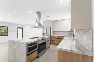 610 NE 164th Terrace, Miami, FL 33162 - Photo 6