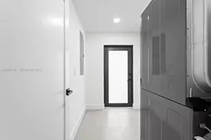 610 NE 164th Terrace, Miami, FL 33162 - Photo 46
