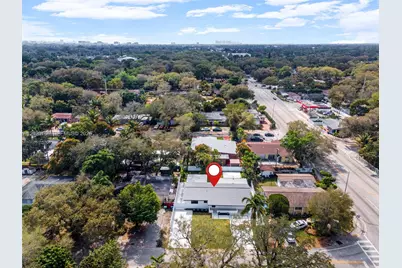 610 NE 164th Ter, Miami, FL 33162 - Photo 20