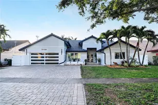 16183 NW 15th St, Pembroke Pines, FL 33028 - Photo 2
