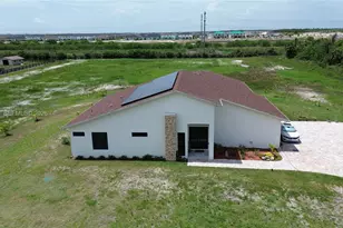 19860 Skyhawk Ln, Loxahatchee, FL 33470 - Photo 16