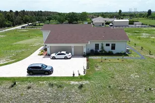 19860 Skyhawk Ln, Loxahatchee, FL 33470 - Photo 1