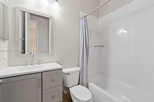 1049 NE 42nd Pl, Homestead, FL 33033 - Photo 16