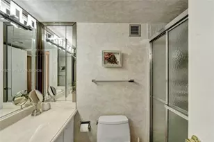 1920 S Ocean Dr, Hallandale Beach, FL 33009 - Photo 20