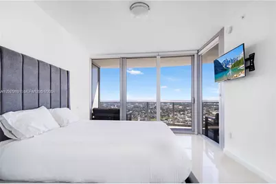 488 NE 18th St #5001, Miami, FL 33132 - Photo 16