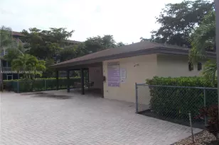 801 SW 133rd Terrace, Pembroke Pines, FL 33027 - Photo 34