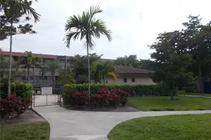 801 SW 133rd Terrace, Pembroke Pines, FL 33027 - Photo 32