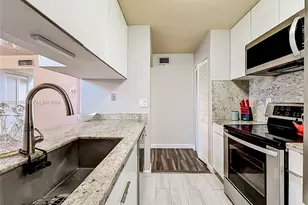 18296 Mediterranean Blvd, Hialeah, FL 33015 - Photo 12