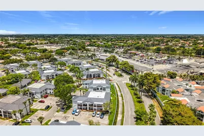 18296 Mediterranean Blvd #404, Hialeah, FL 33015 - Photo 32