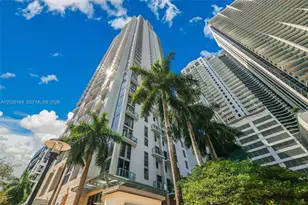 1050 Brickell Ave, Miami, FL 33131 - Photo 2