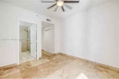 1050 Brickell Ave #2320, Miami, FL 33131 - Photo 28