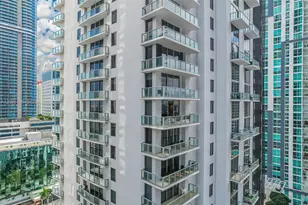 1050 Brickell Ave, Miami, FL 33131 - Photo 46