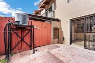 1911 SW 107th Ave, Miami, FL 33165 - Photo 40