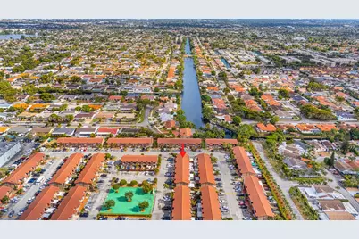 1911 SW 107th Ave #1009, Miami, FL 33165 - Photo 4