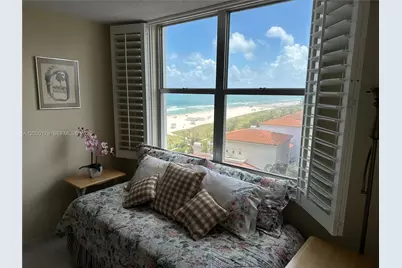 6039 Collins Ave #924, Miami Beach, FL 33140 - Photo 2
