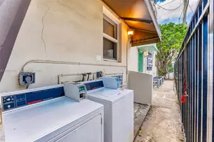 1027 Euclid Ave, Miami Beach, FL 33139 - Photo 12